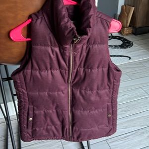 Old navy puffer vest